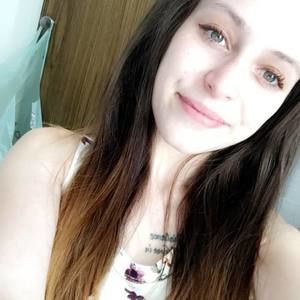 Meet your Posher, Anne-marie